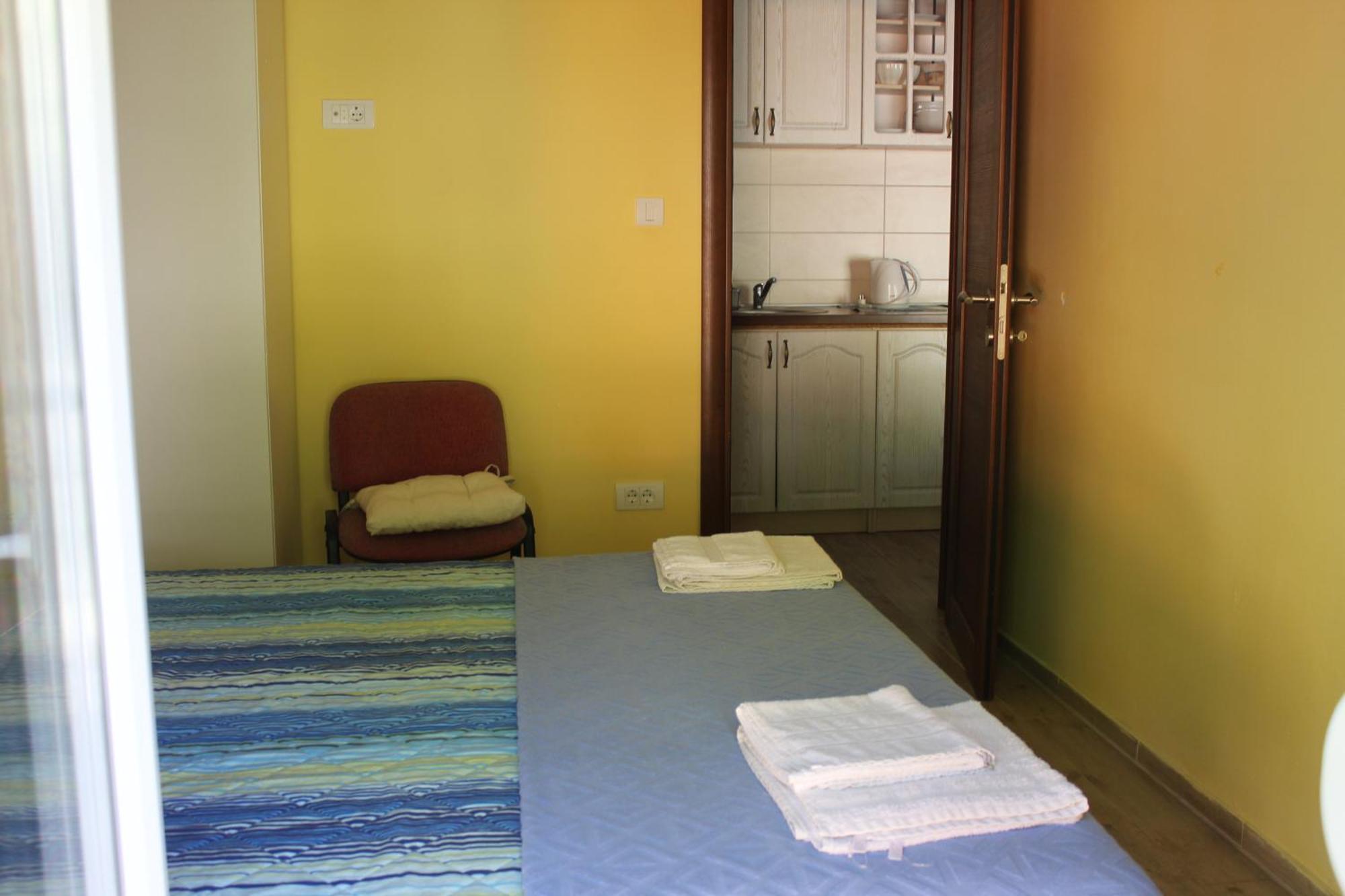 Apartments Kapisoda Цетине Екстериор снимка